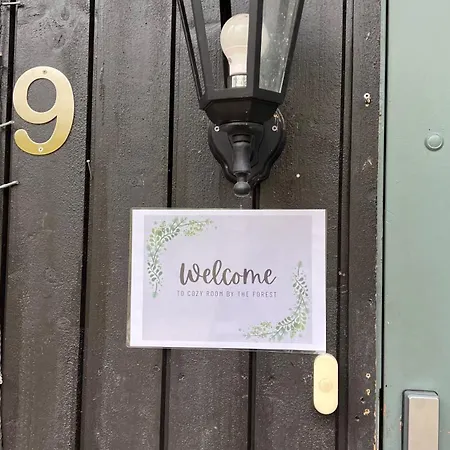 Guest With Balcony & Free Parking Homestay szállás *