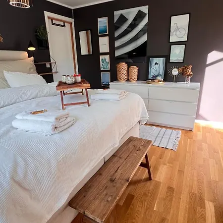 Homestay szállás Guest With Balcony & Free Parking Horten